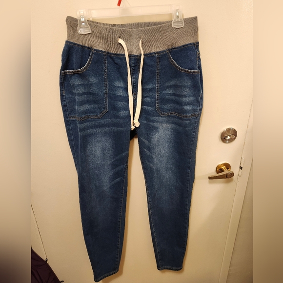 Shein Curve Denim - SHEIN CURVE Tie Waist Jeans, Skinny, Size 1x, EUC